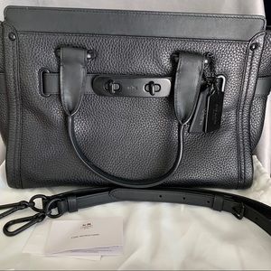 Coach Swagger Carryall - Matte Black